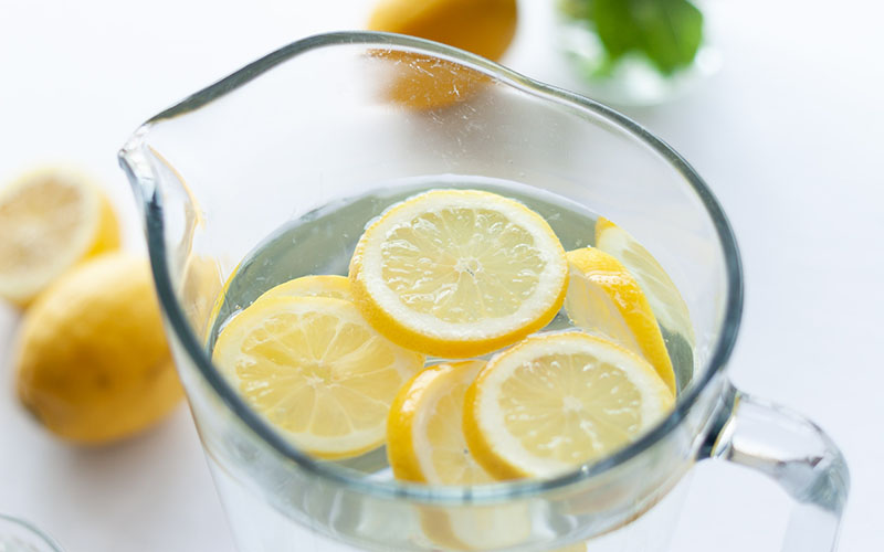 Detox citromos víz